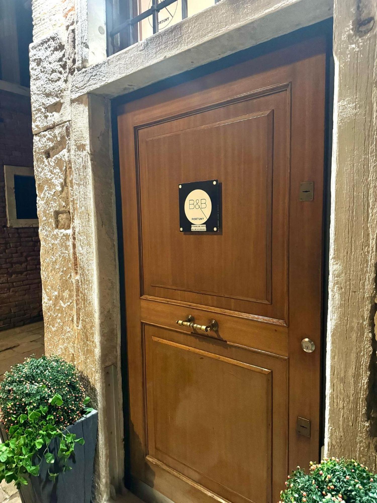 B&B Fortuny Venice Exterior photo